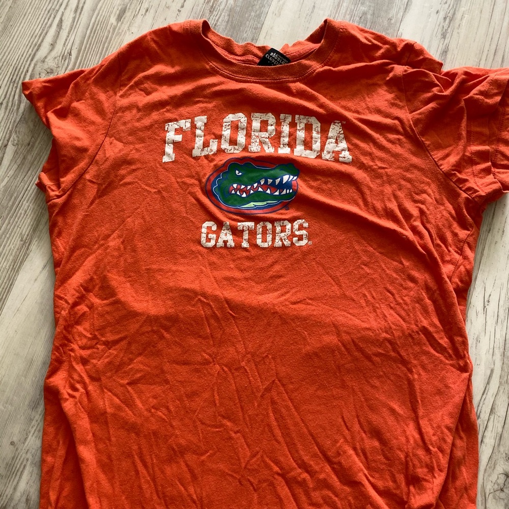 Florida gators shirt